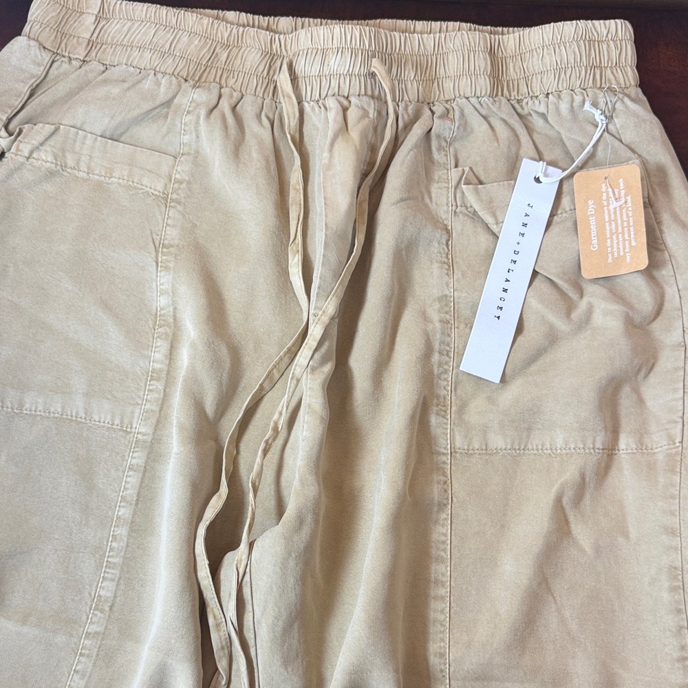 Jane and Delancey Men's Drawstring Joggers in Beige item‎ number 19